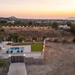 Luxurious House Jaubelli Platanion