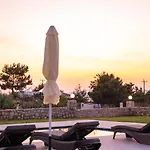 Luxurious House Jaubelli Villa