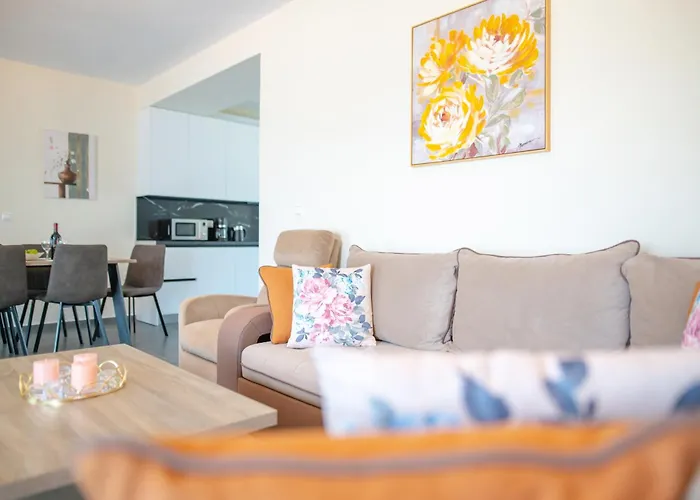 Luxurious House Jaubelli וילה *