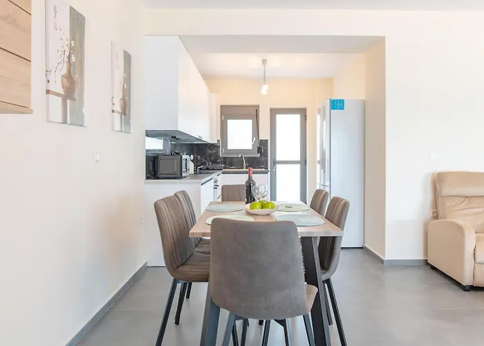 Luxurious House Jaubelli וילה Platánion