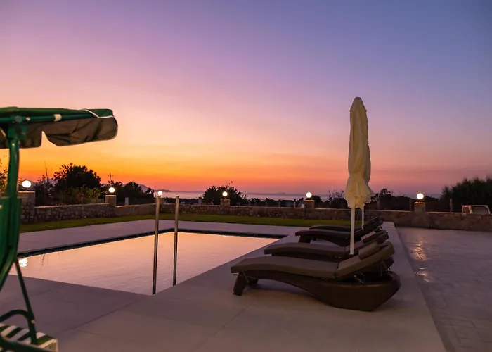 Luxurious House Jaubelli וילה Platánion