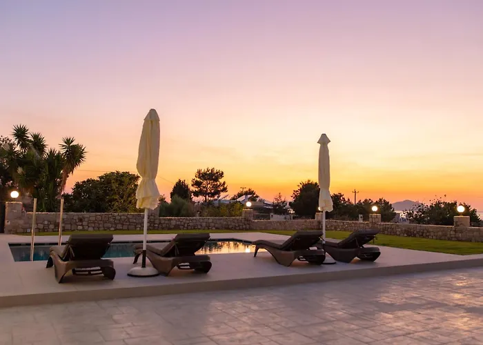 فيلة Luxurious House Jaubelli