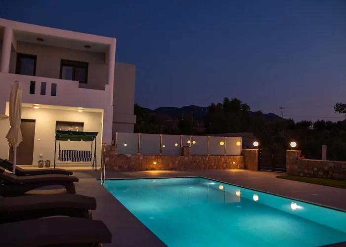 Luxurious House Jaubelli * Platáni