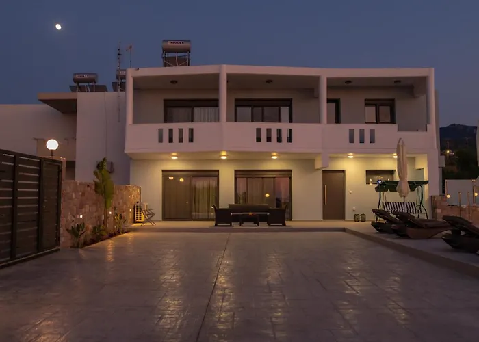 Luxurious House Jaubelli Platáni